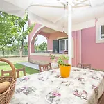 Iliachtida Apartman