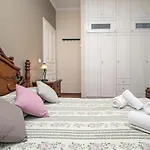 Apartman Iliachtida Alepú